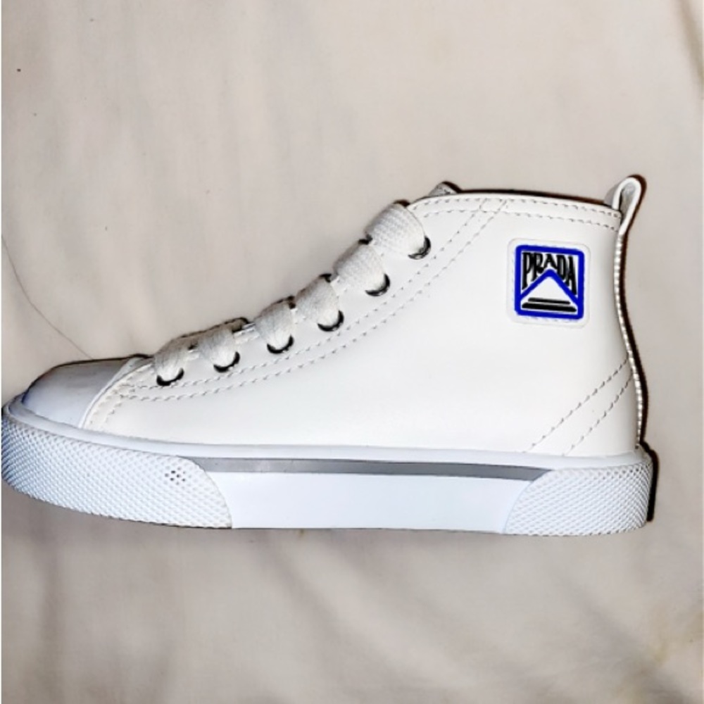 Prada sneakers unisex toddler size 8